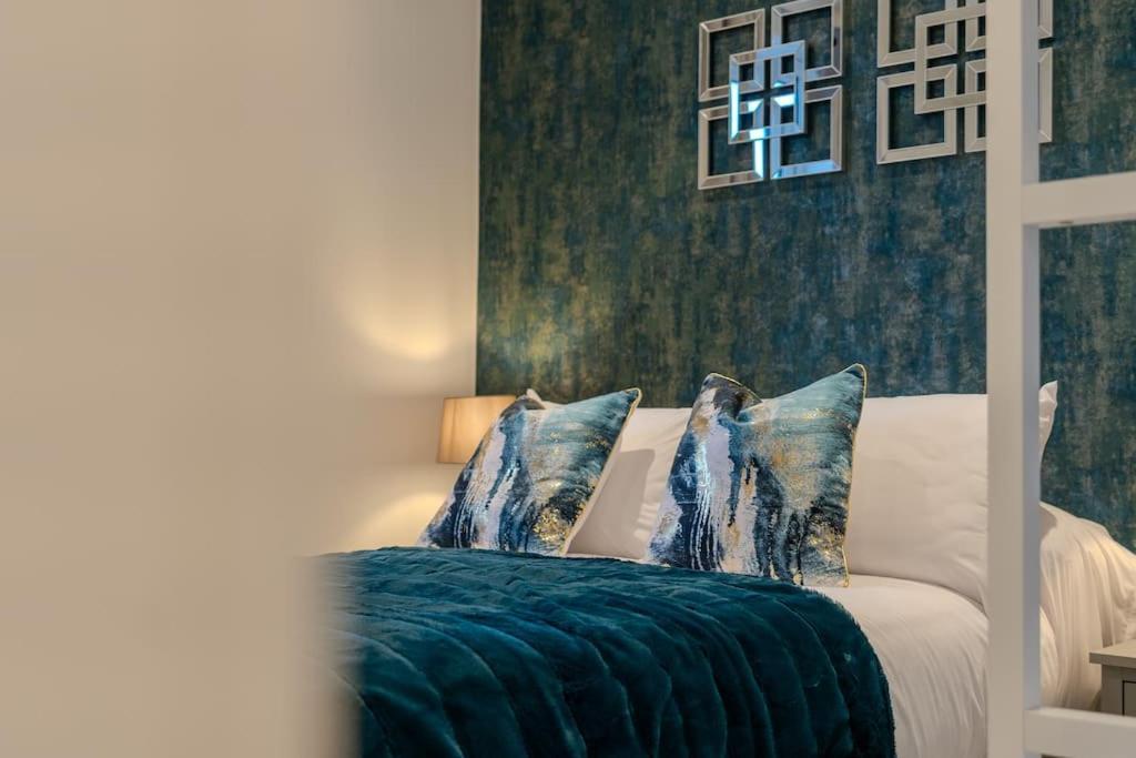 Luxury Living Away From Home ريدهيل المظهر الخارجي الصورة